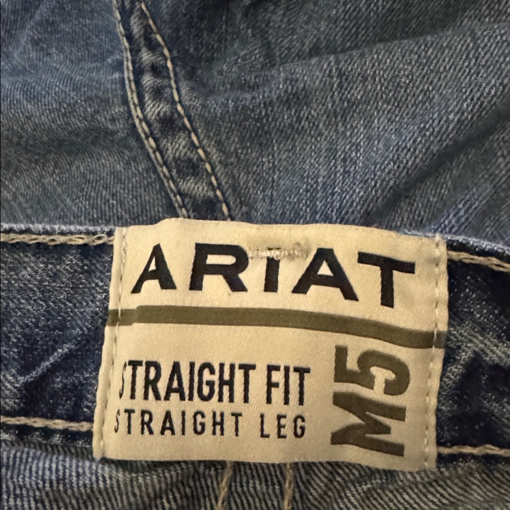Ariat Men's Light Blue Straight Fit Jeans - Picture 3 of 5
